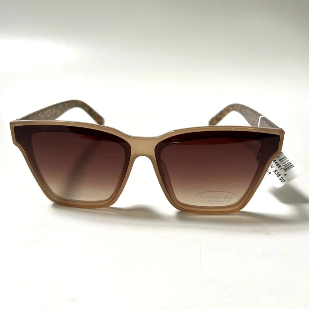 New CIRCUS BY SAM EDELMAN Cat Eye Sunglasses Leopard Animal Print